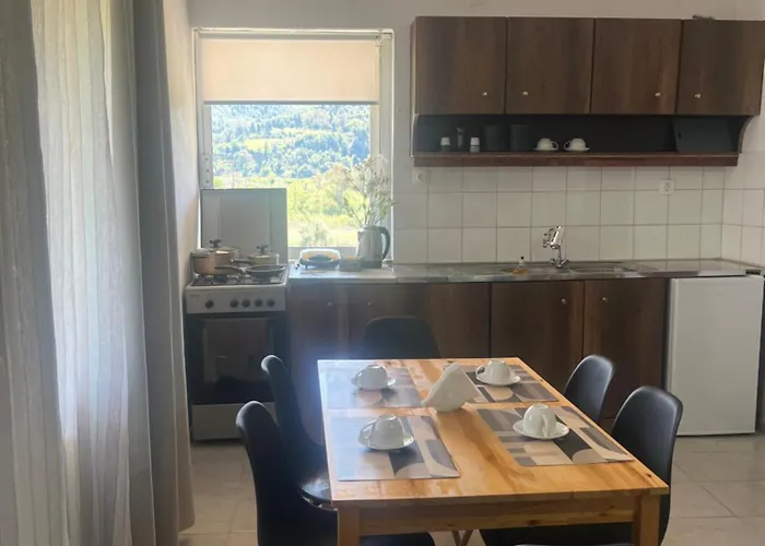 Olympia House Dionisos And Dimitra Ii *